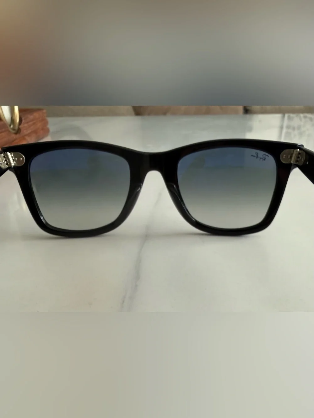 Ray-Ban authentic ray